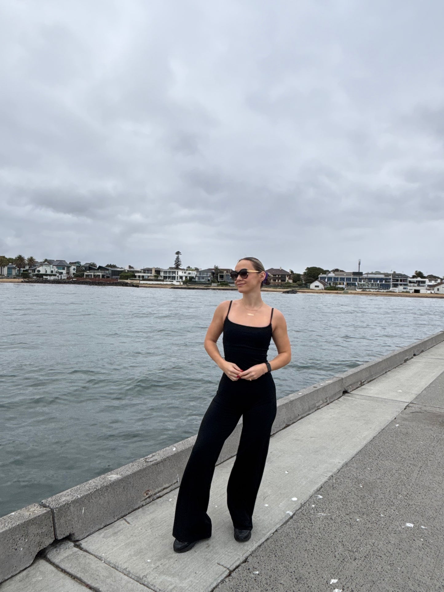 VERA SINGLET - BLACK