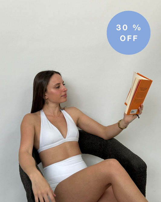 AURA HALTER CROP - WHITE