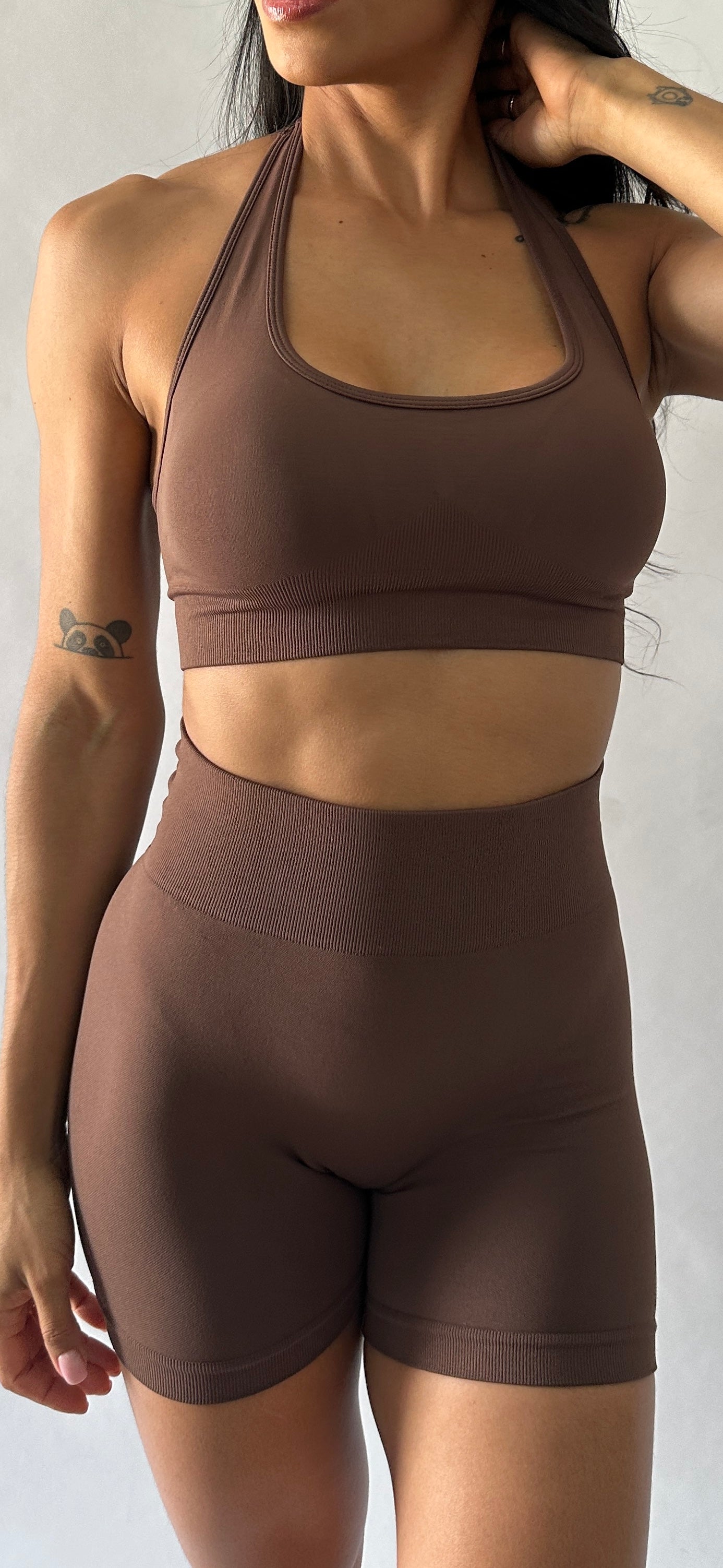 BRIGITTA SEAMLESS HALTER CROP  - BROWN